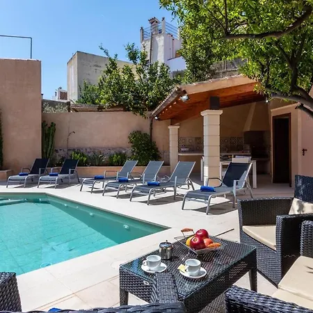 Superb House 200m From The Center Of By Renthousing