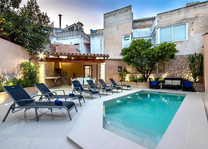 Superb House 200m From The Center Of By Renthousing Pollenca