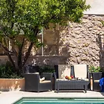 Superb House 200m From The Center Of By Renthousing Vakantiehuis *