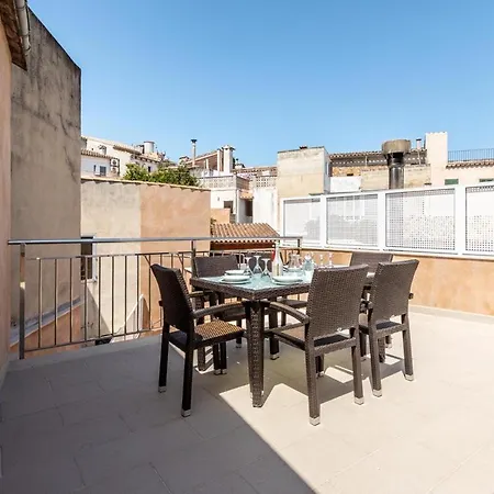 Superb House 200m From The Center Of By Renthousing Feriehus Pollença