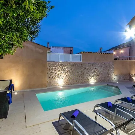 Superb House 200m From The Center Of By Renthousing Pollença