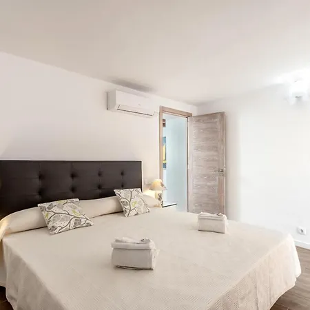 Superb House 200m From The Center Of By Renthousing Feriehus