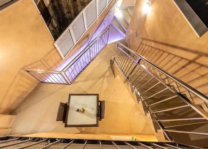 Superb House 200m From The Center Of By Renthousing